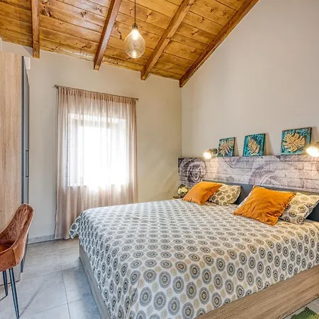 Milly Villa