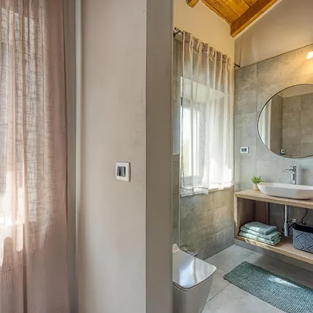 Milly Villa
